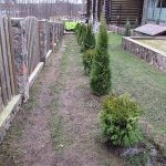 Участок частного дома после завершения монтажа газопровода