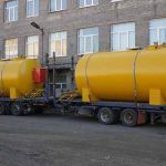 Транспортировка цистерн для хранения светлых нефтяных продуктов